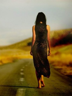 Illustration for article titled How to Pursue Him
Without Chasing